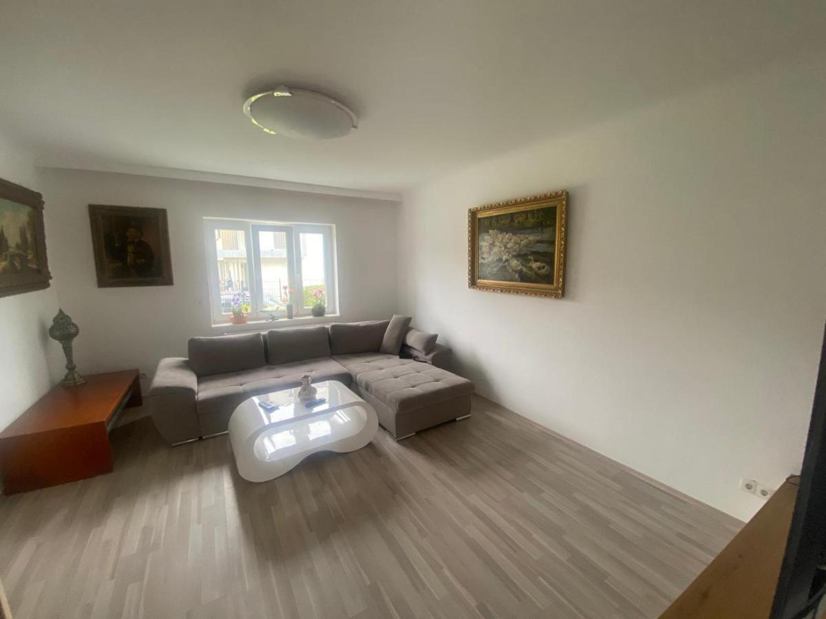 Einfamillienhaus Apartment Rustenfeld Exterior foto